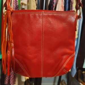 Ili New York Toronto Red Fringe Crossbody Bag